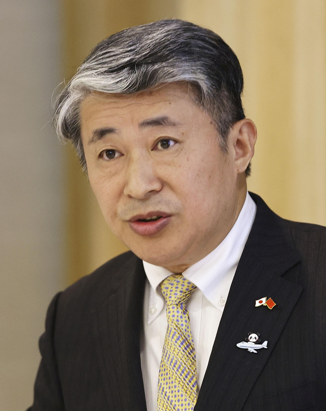 薛剣・中国駐大阪総領事（共同）