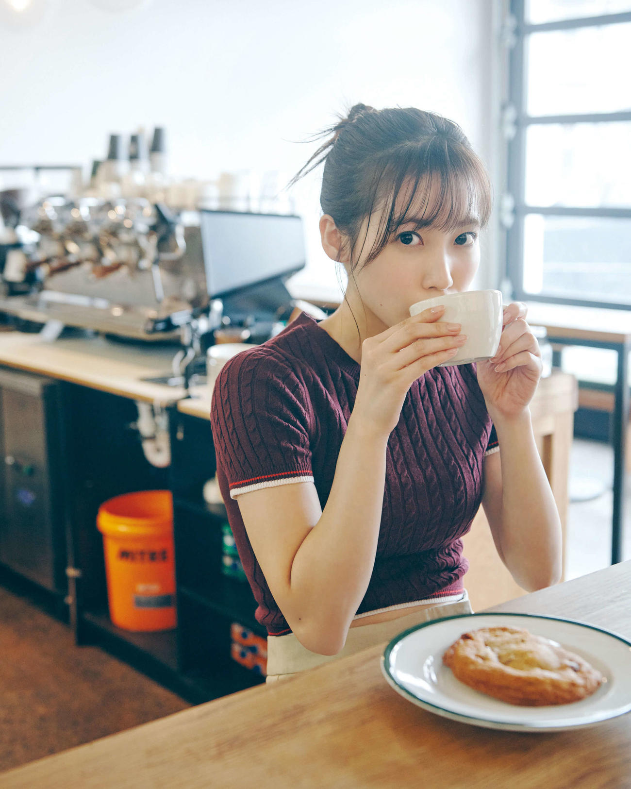 公開された櫻坂46松田里奈ファースト写真集先行カット（撮影／北浦敦子）