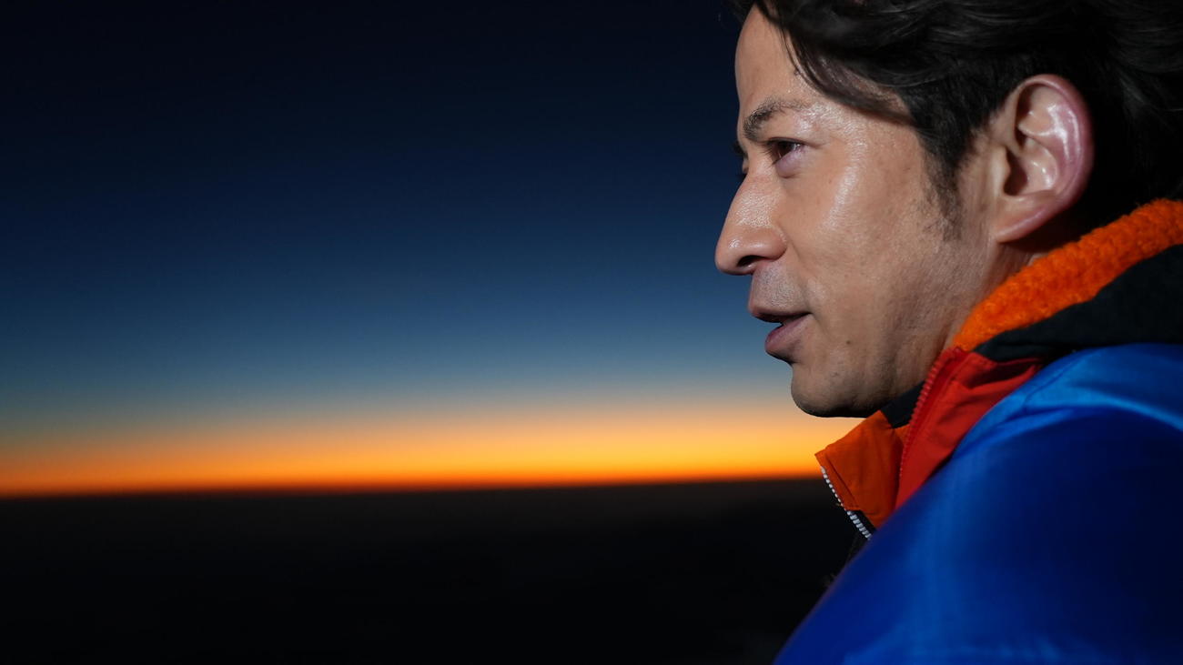 富士山に登った岡田准一
