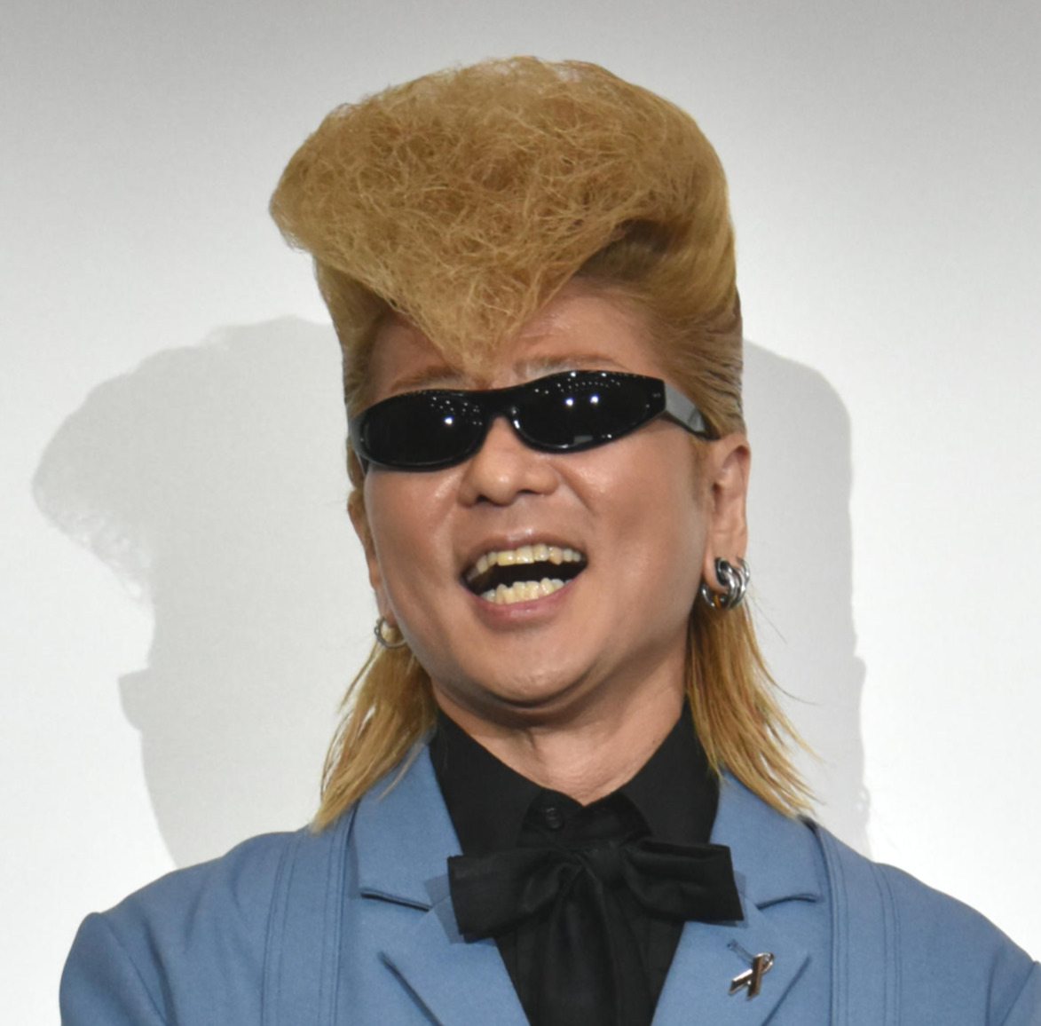 綾小路翔（2023年10月撮影）