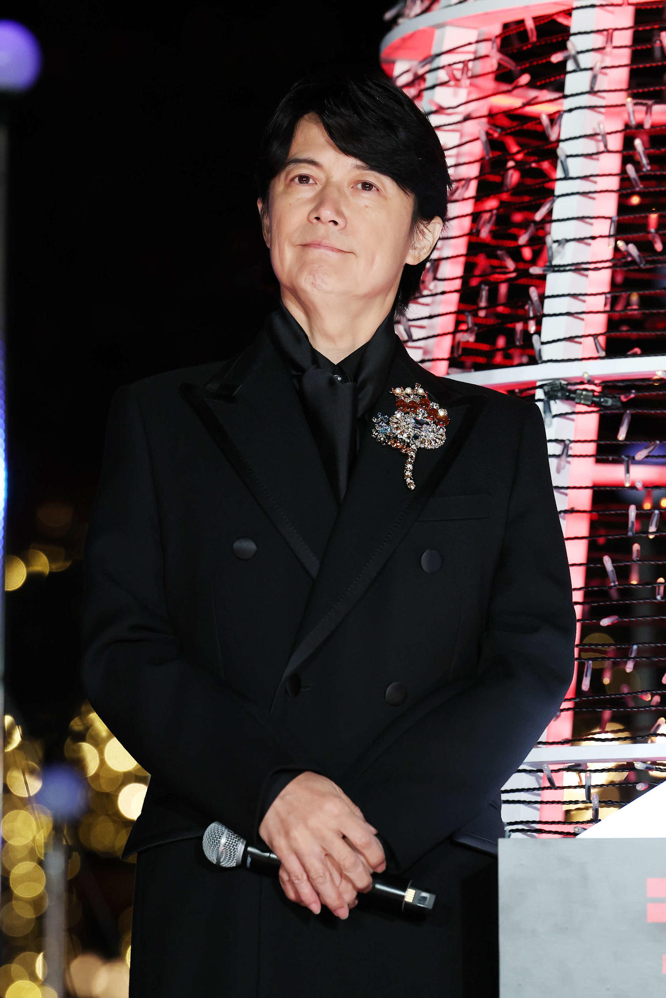 「映画ラストマン－FIRST LOVE－」プレミアム点灯式で笑顔を見せる福山雅治（撮影・宮地輝）