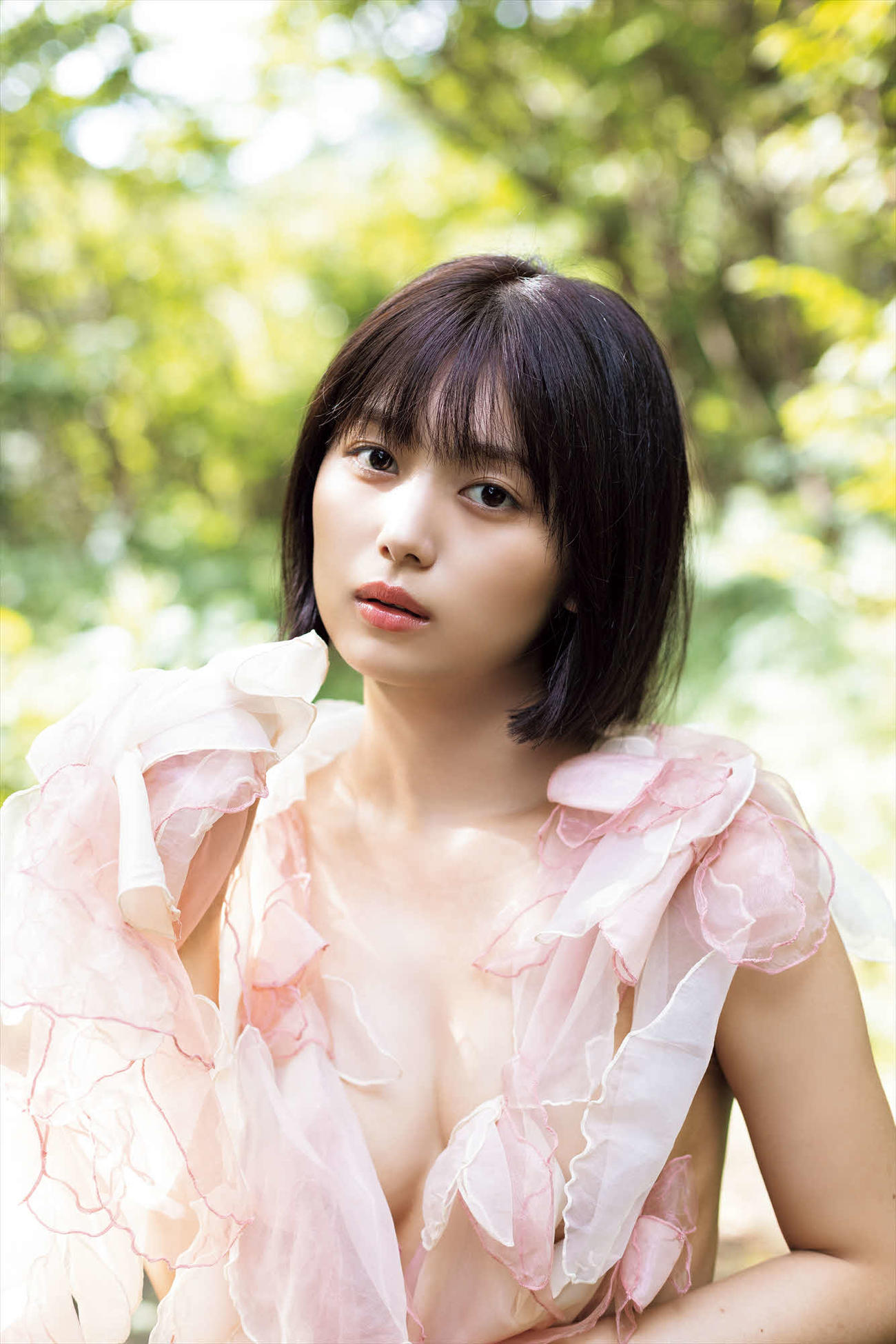 北野瑠華セカンド写真集の先行カット（撮影／佐藤裕之）