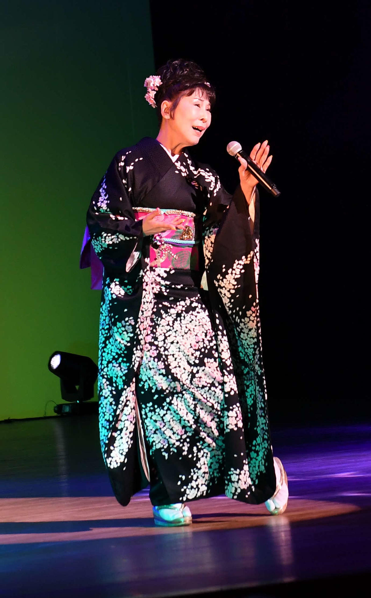 鹿児島でライブを行った原田悠里