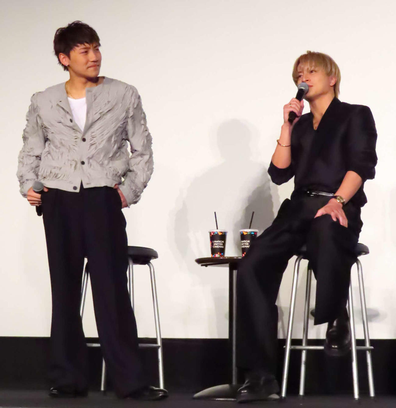 「GENERATIONS：The Documentary」公開前日SPイベントに出席した小森隼（左）と白濱亜嵐