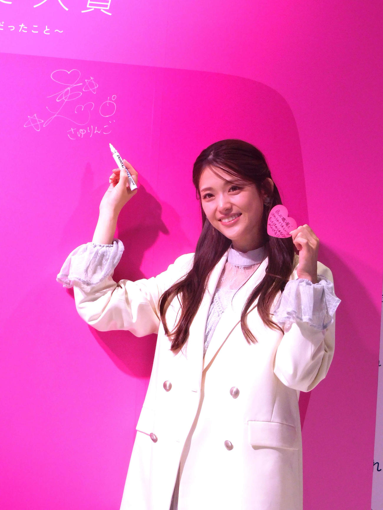 日本生命「＃みんなの社会人ブルー展」オープニングイベントに登壇した松村沙友理（撮影・寺本吏輝）