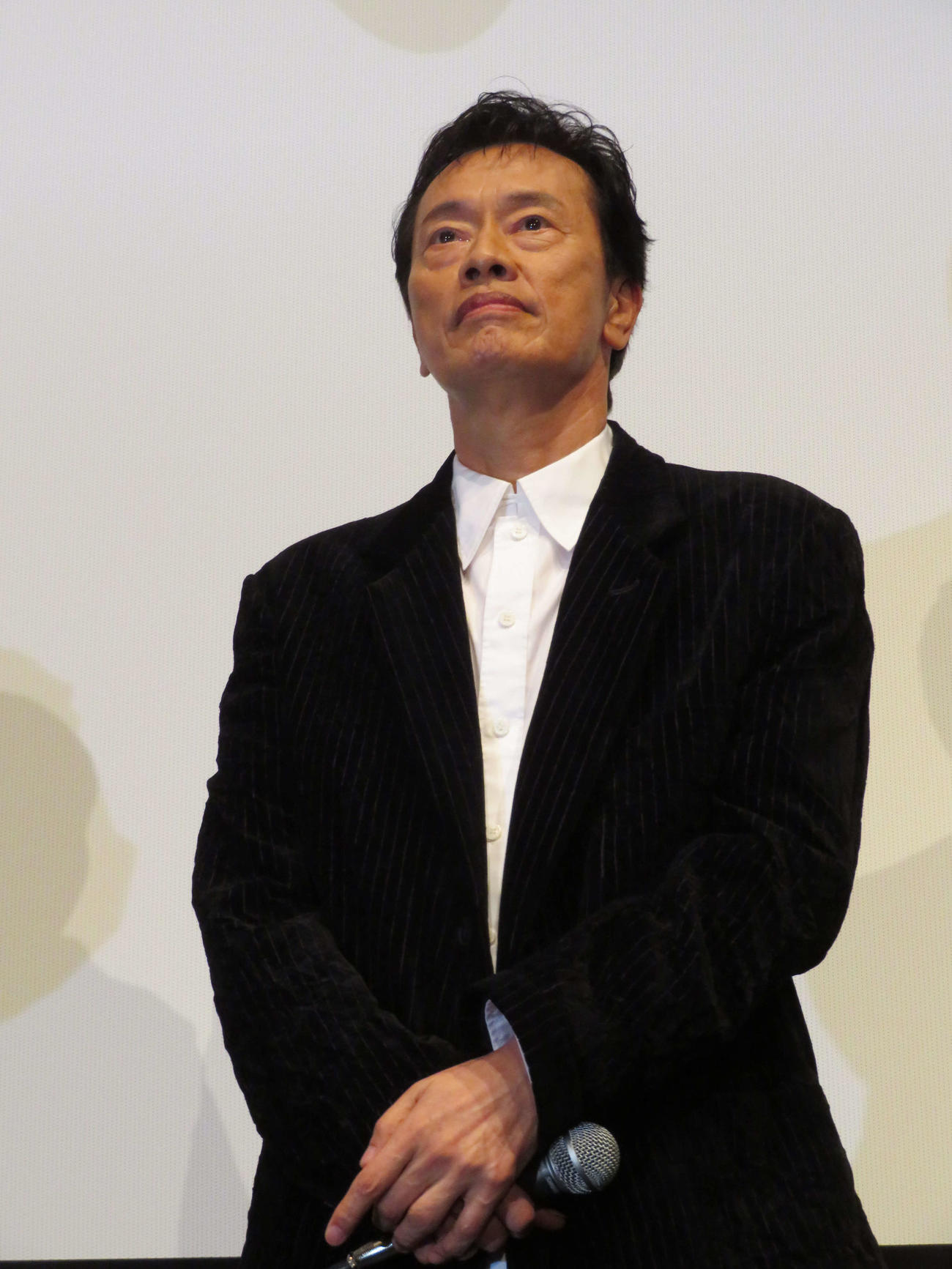 遠藤憲一（2025年10月撮影）