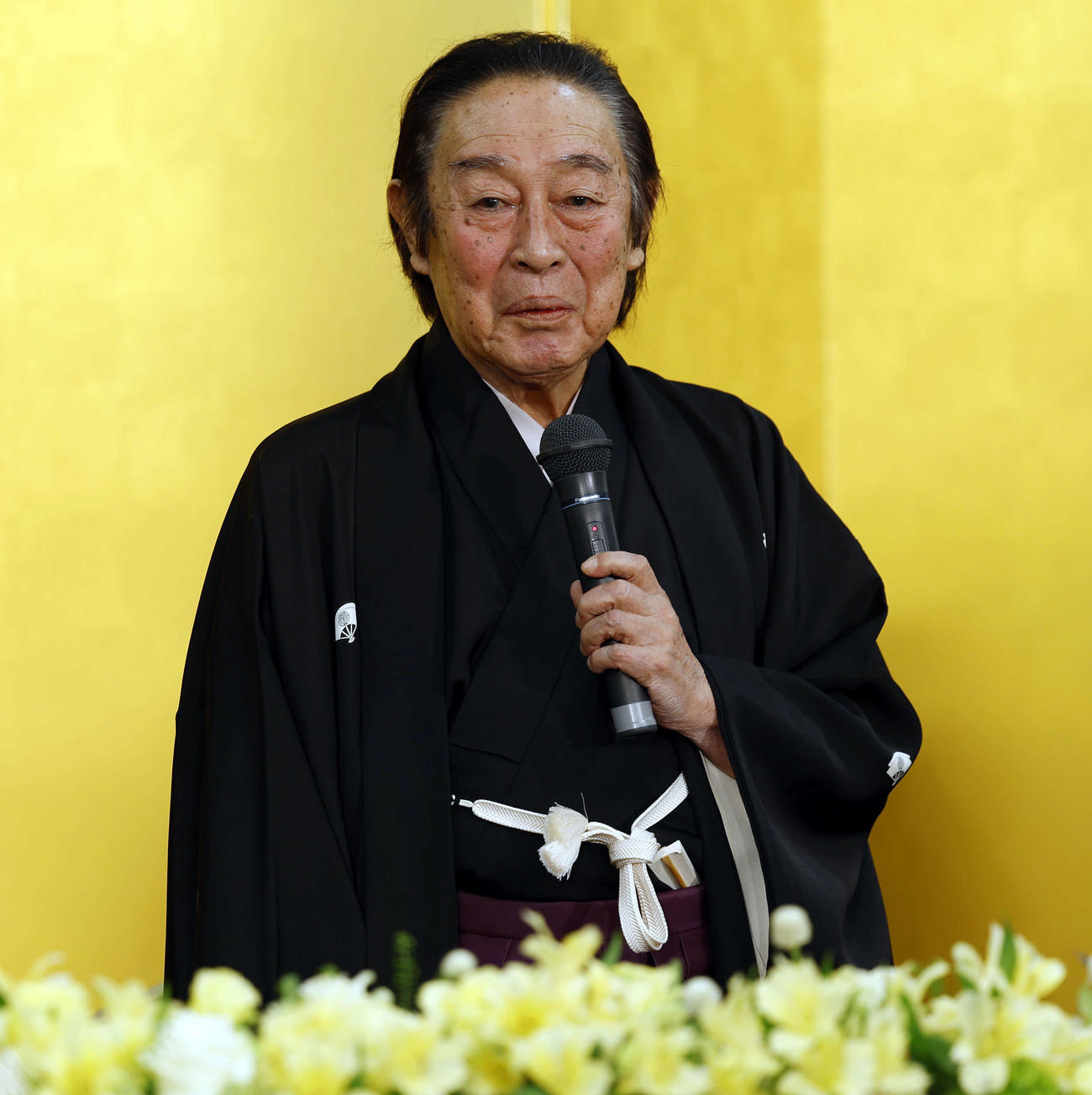 「尾上左近改め3代目尾上辰之助襲名披露」に登壇し、話す7代目尾上菊五郎（撮影・山本朝陽）