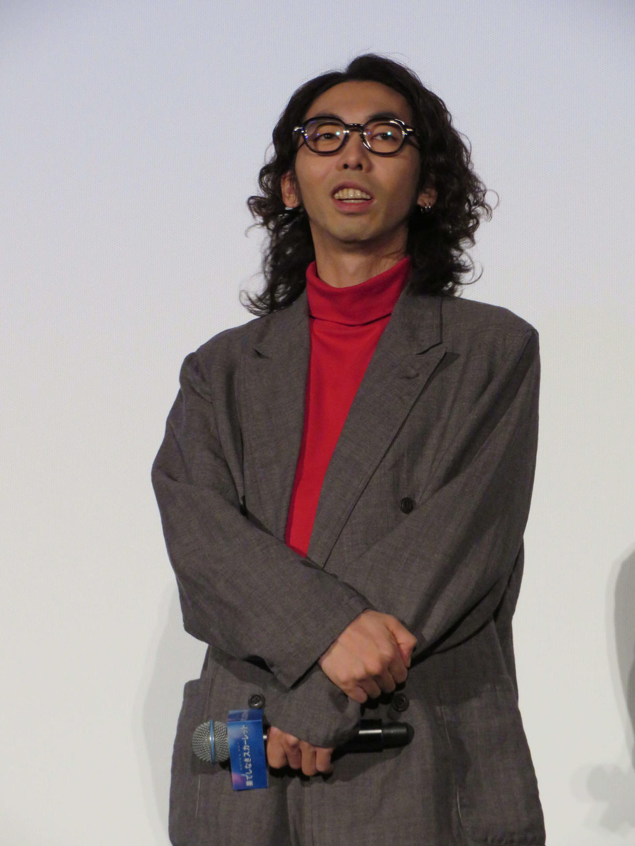 舞台あいさつに登壇した柄本時生（撮影・村上幸将）