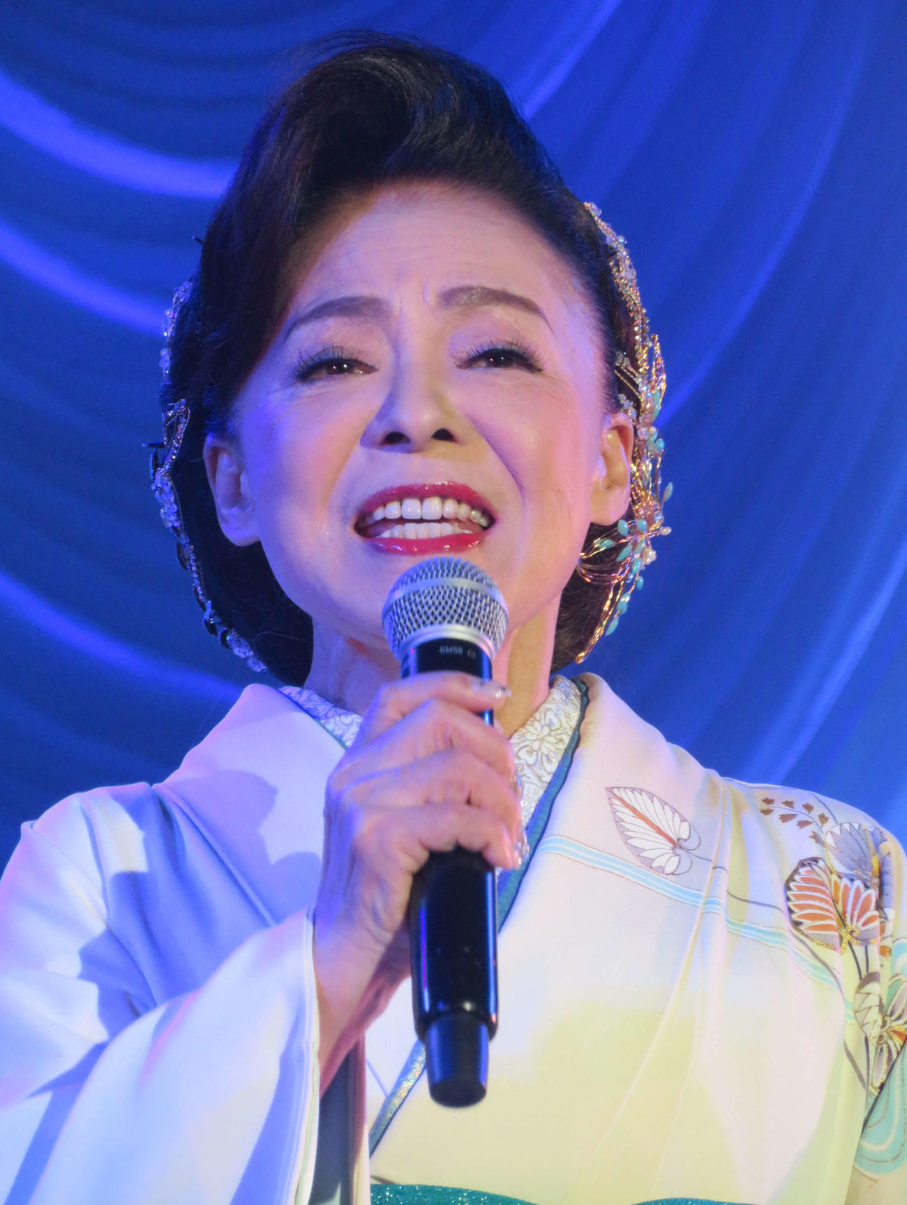「いい夫婦の日」恒例のディナーショーを行った松前ひろ子