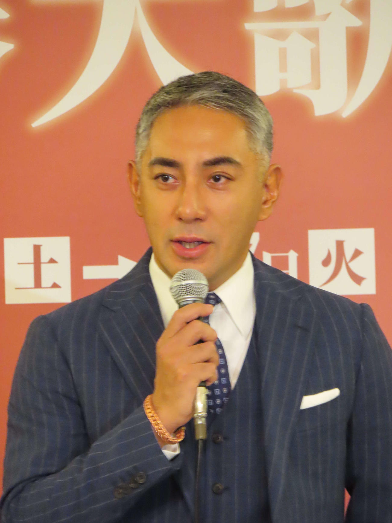 「初春大歌舞伎」の取材会に出席した市川團十郎