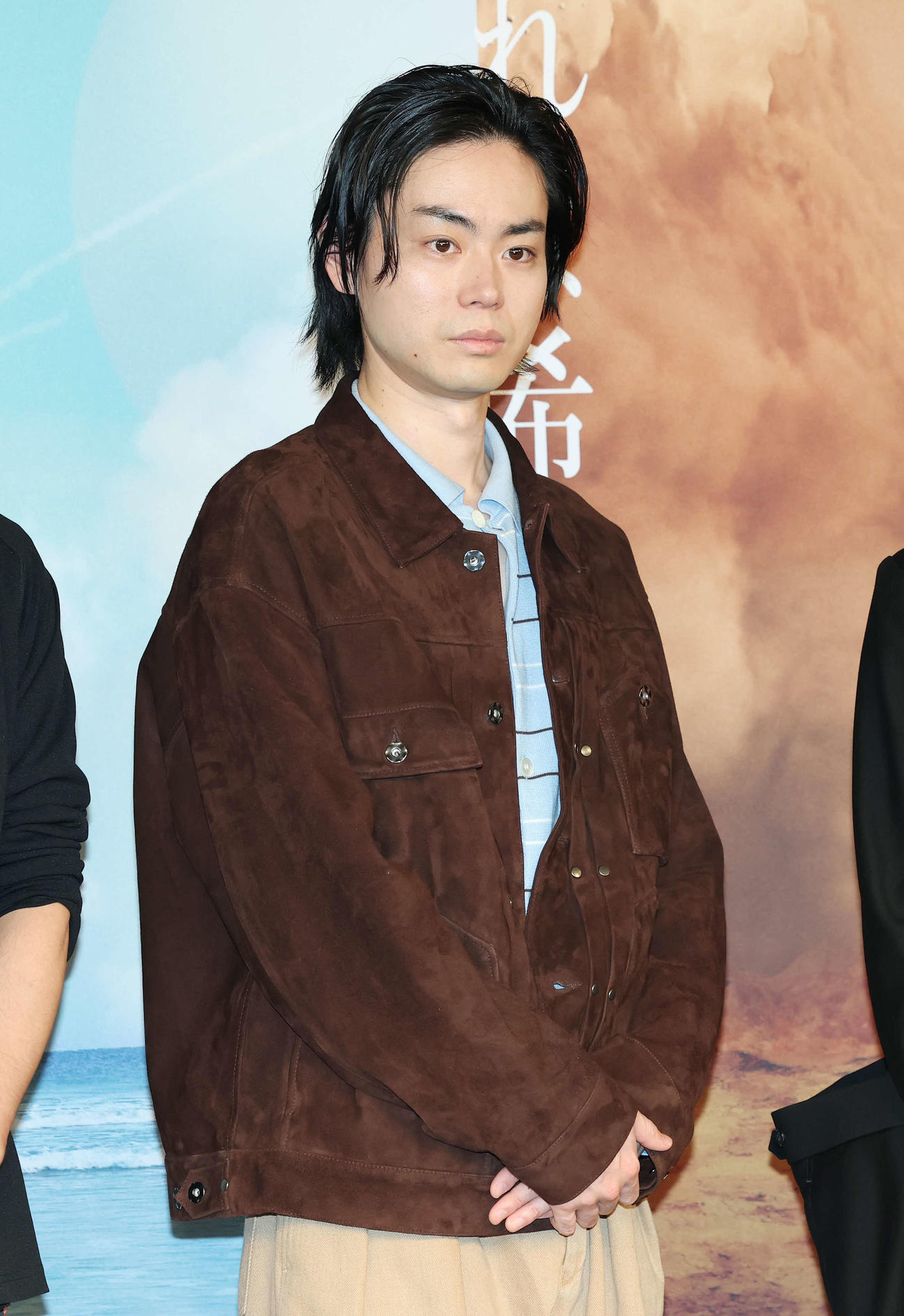 NHK放送100年特集ドラマ「火星の女王」試写会でフォトセッションに臨む菅田将暉（撮影・宮地輝）