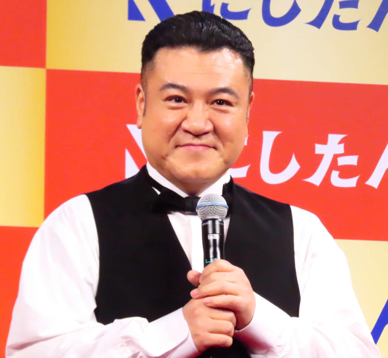 にしたんクリニック新CM発表会に出席したアンタッチャブル山崎弘也