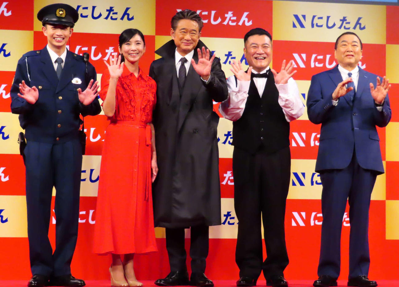 にしたんクリニック新CM発表会に出席した、左から綱啓永、黒木瞳、船越英一郎、山崎弘也、見城徹氏