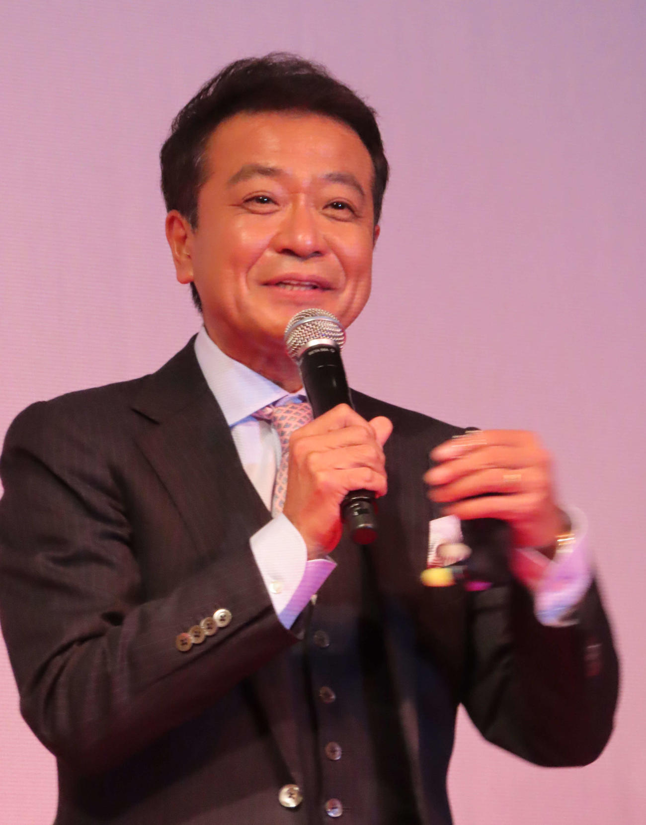 中山秀征（2025年10月）
