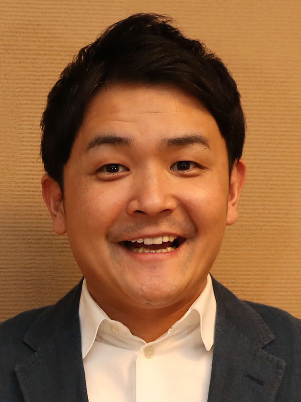 千鳥のノブ