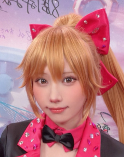 えなこのインスタグラムから