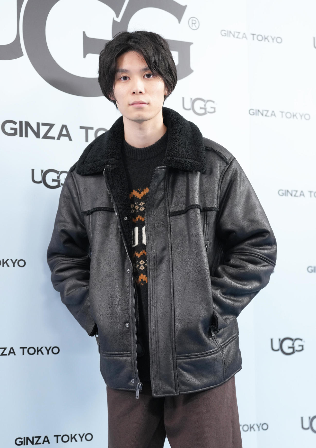 フォトコールに登場した萩原莉久（撮影・足立雅史）