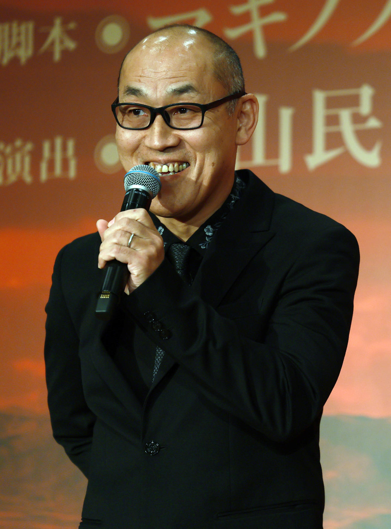 明治座の舞台「大地の子」制作発表に登場した山西惇（撮影・野上伸悟）