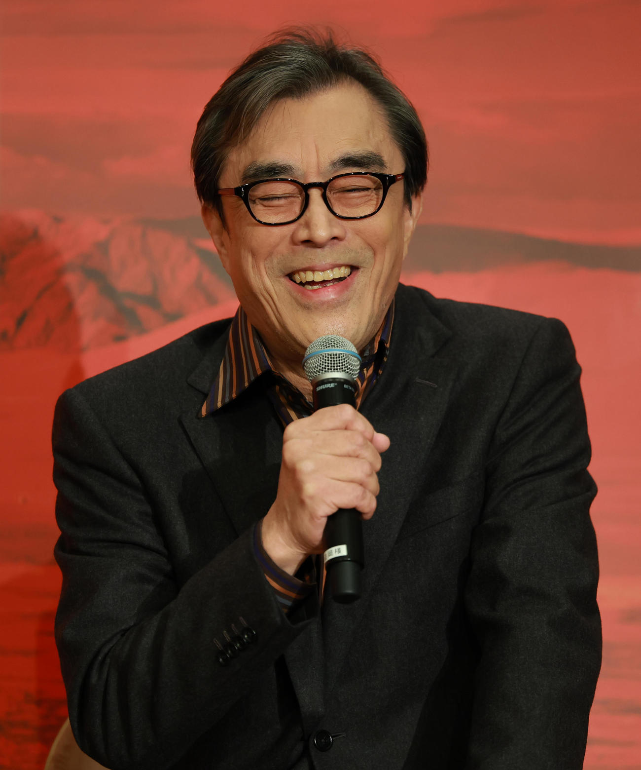 明治座の舞台「大地の子」制作発表に登場した益岡徹（撮影・野上伸悟）