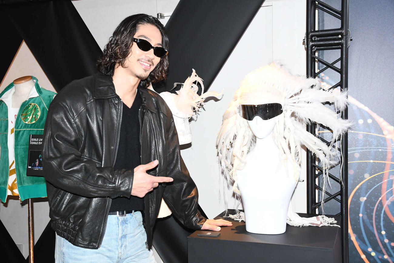 「EXILE COSTUME EXHIBITION 2025～ONE AND ONLY～」の前日取材に応じたEXILE AKIRA（撮影・阪口孝志）