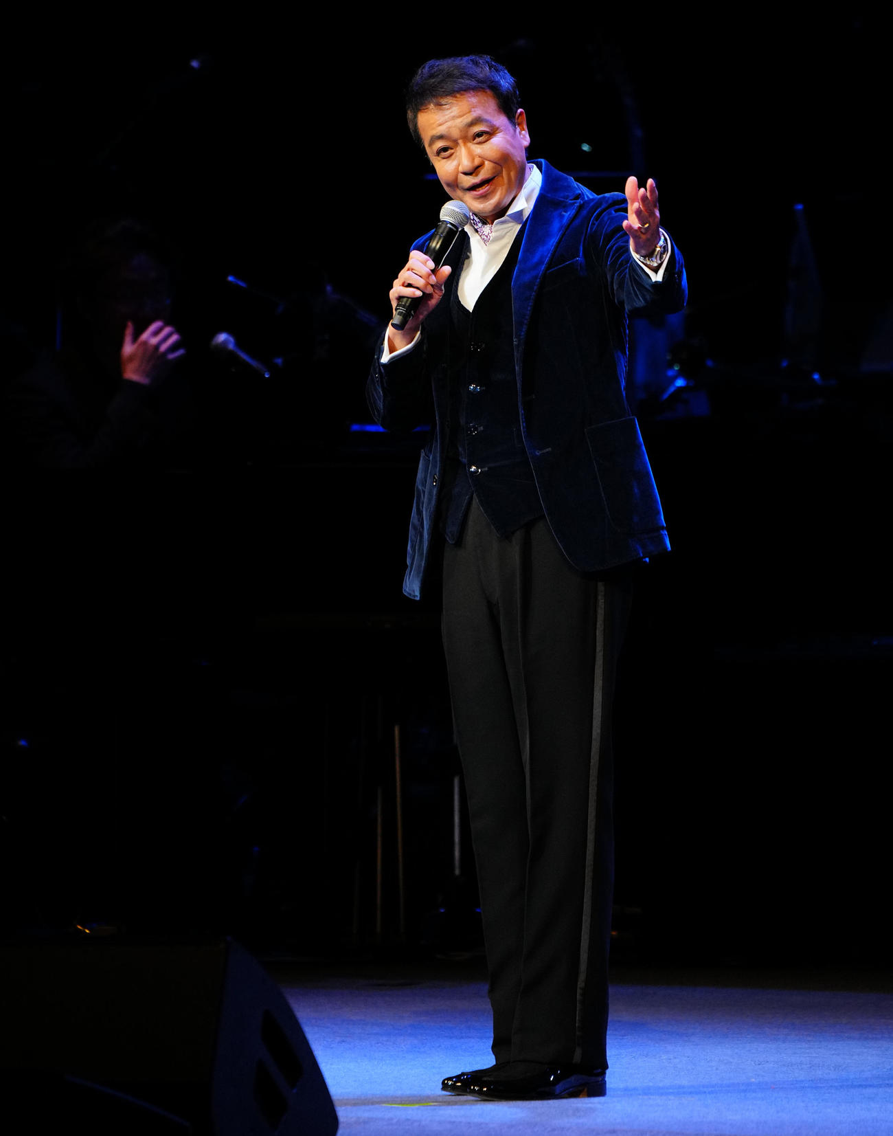 「昭和100年記念・100曲コンサート」にゲスト出演する中山秀征（撮影・垰建太）