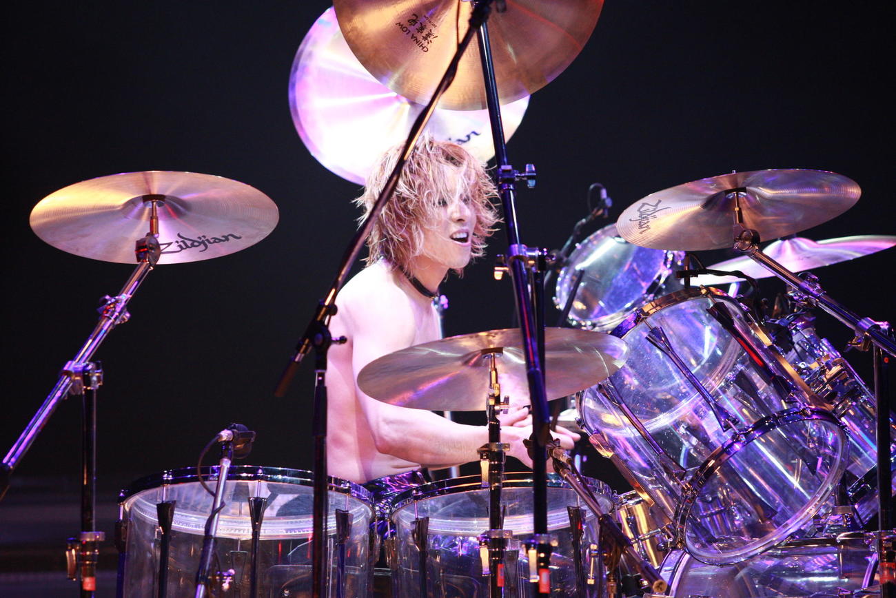 X JAPAN香港公演　ドラムソロを披露したYOSHIKI（2009年1月撮影）