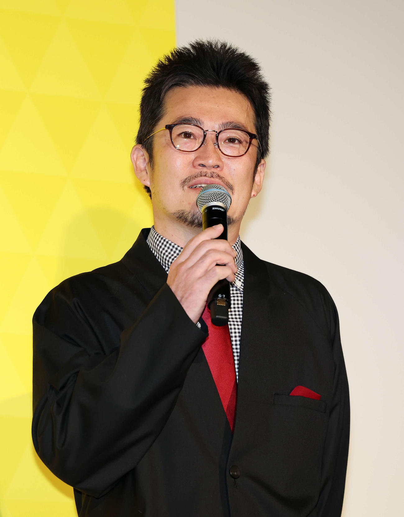 初日舞台あいさつに臨む中野監督（撮影・鈴木正人）