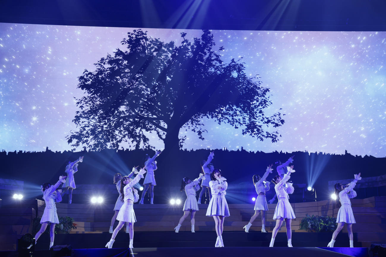 有明アリーナで「特別公演2025」を開催した≠ME　（C）YOANI