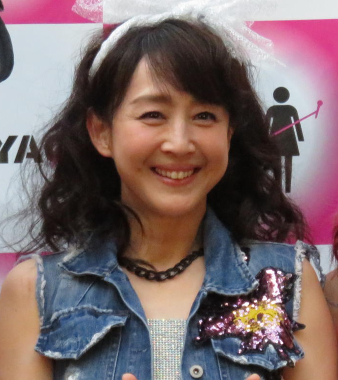 相田翔子＝18年４月