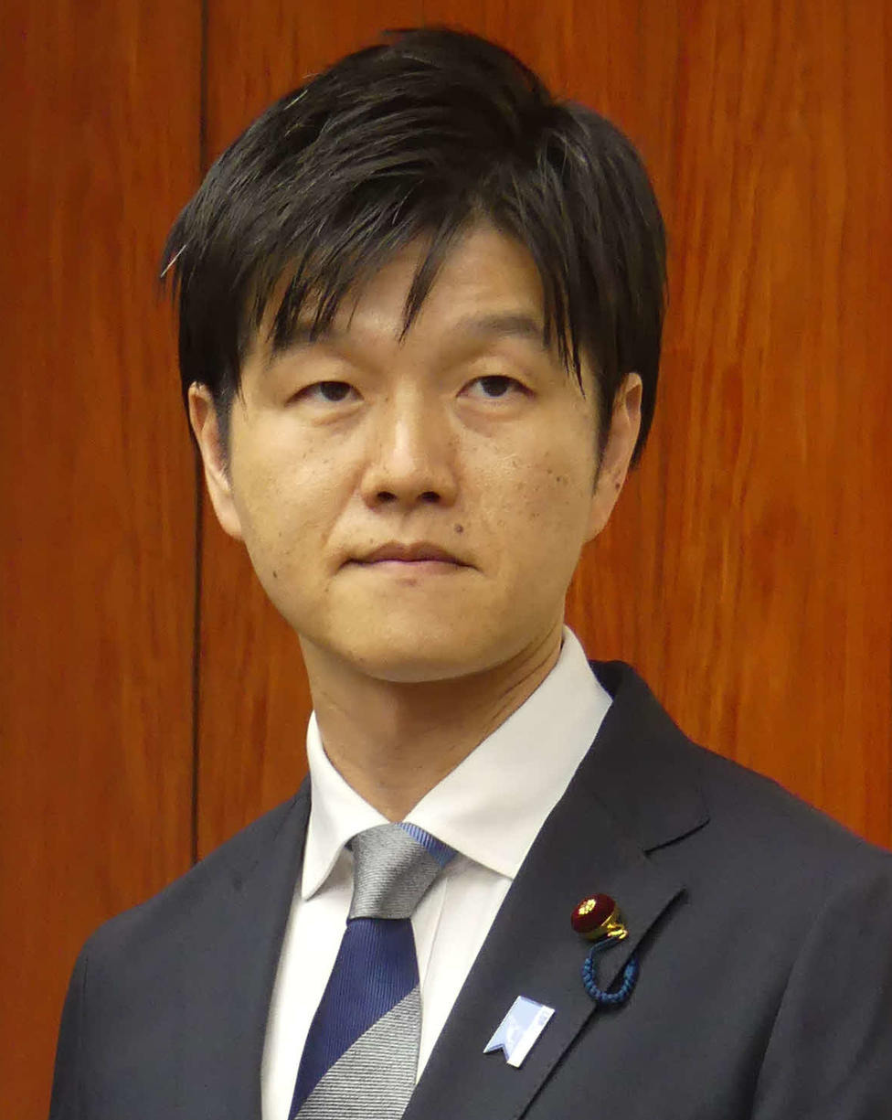 鈴木憲和農相（25年10月撮影）
