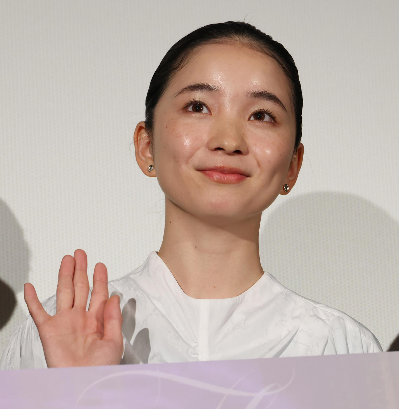 映画「そこにきみはいて」公開記念舞台あいさつを行った福地桃子（撮影・中島郁夫）