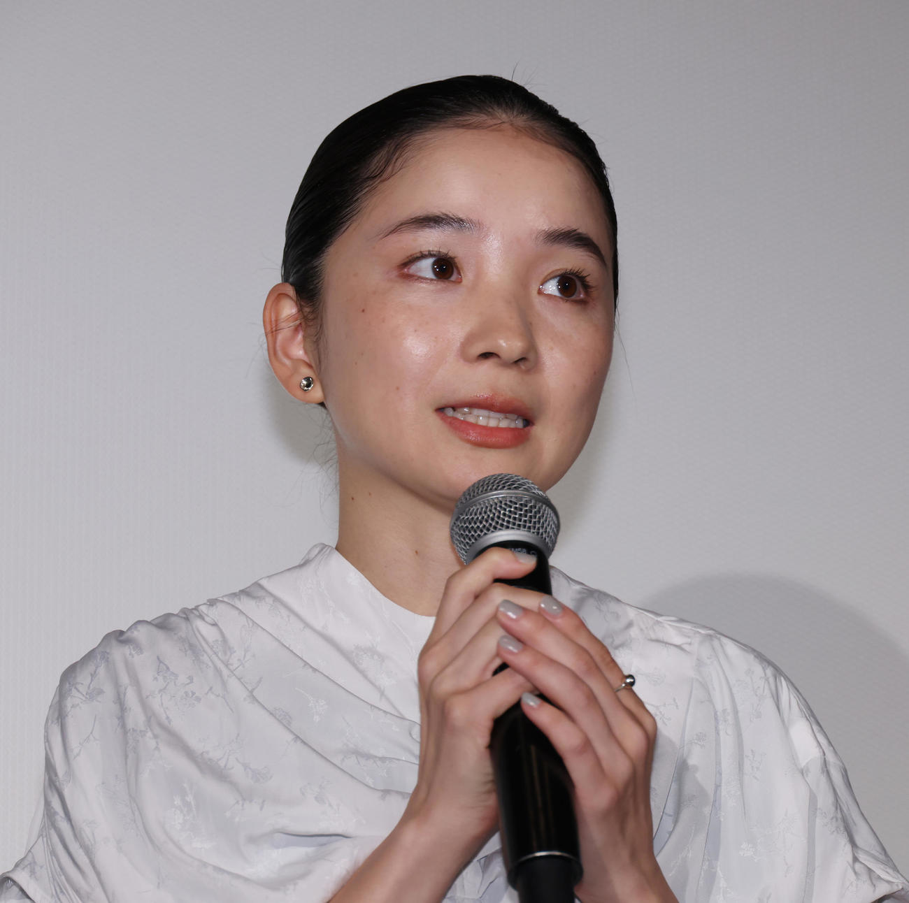 映画「そこにきみはいて」公開記念舞台あいさつを行った福地桃子（撮影・中島郁夫）
