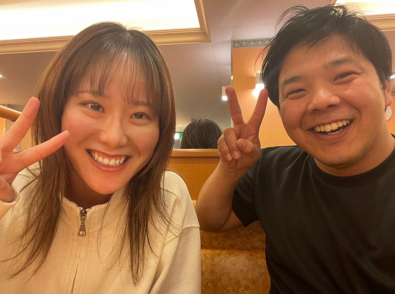 解散した斬ら星のサイトウマユカとおかもつ（斬ら星おかもつのXから）