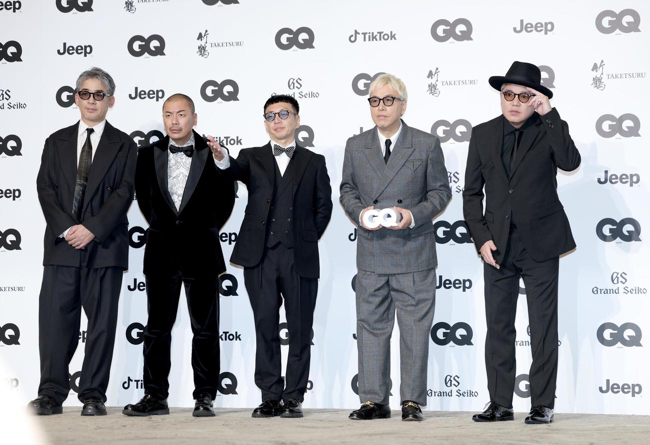 フォトコールに登場するRIP SLYME。左からからFUMIYA、SU、PES、ILMARI、RYO－Z（撮影・河田真司）