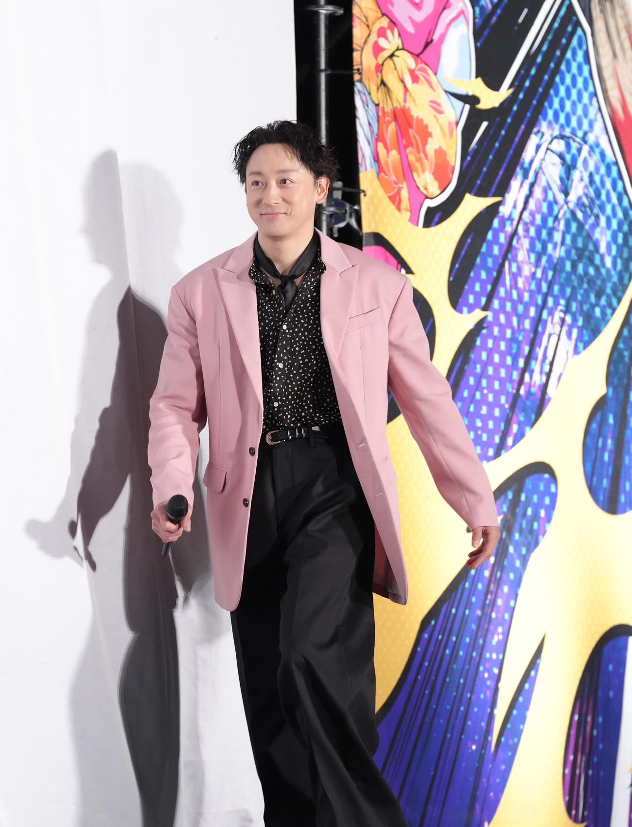 オープニングイベントに登場した東京コミコン2025アンバサダーの山本耕史（撮影・足立雅史）
