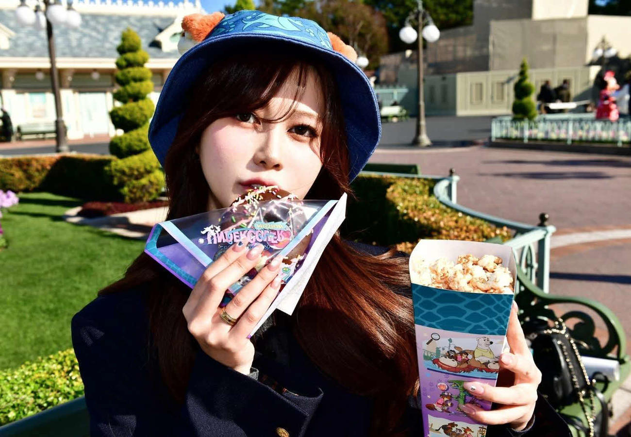 東京ディズニーランドで行われた映画「ズートピア2」日本公開記念スペシャルグリーティングや特別メニューなどをリポートしたモデルの花蓮