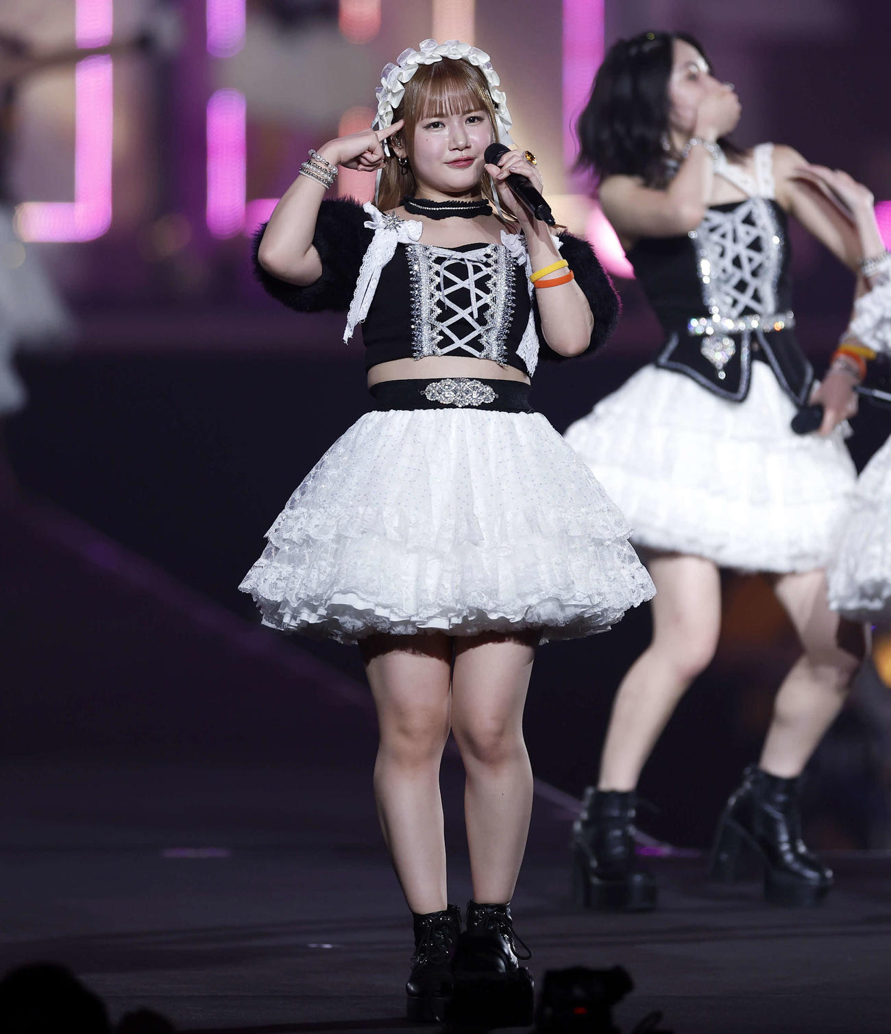 モーニング娘。’25　コンサートツアー秋　～Movin’Forward with Hope～　羽賀朱音・横山玲奈　卒業スペシャル　パフォーマンスを行う横山玲奈（撮影・山本朝陽）