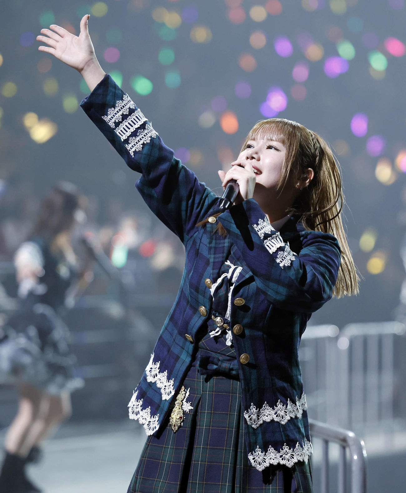 モーニング娘。’25　コンサートツアー秋　～Movin’Forward with Hope～　羽賀朱音・横山玲奈　卒業スペシャル　パフォーマンスを行う横山玲奈（撮影・山本朝陽）