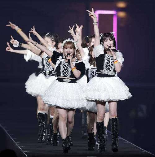 横山真弥「天使のクリスマスソング」限定27/200 横山玲奈 モー娘。卒業「9年間、たくさんの愛をありがとう」 - 芸能
