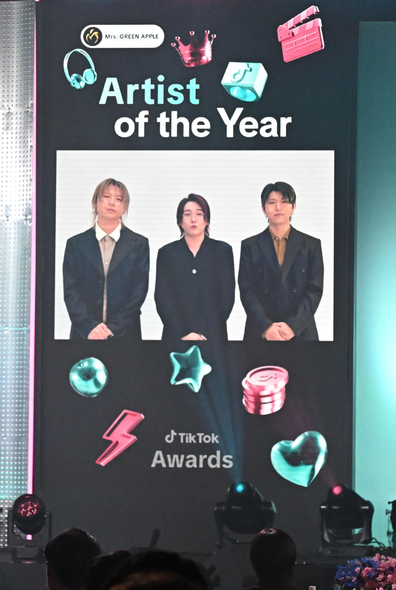 「TikTok Awards Japan」2025でビデオ動画でメッセージをよせたMrs. GREEN APPLE（撮影・千葉一成）