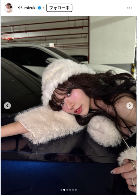 かわいすぎる台湾チア」リン・シャン、胸元おへそチラリ「色っぽい