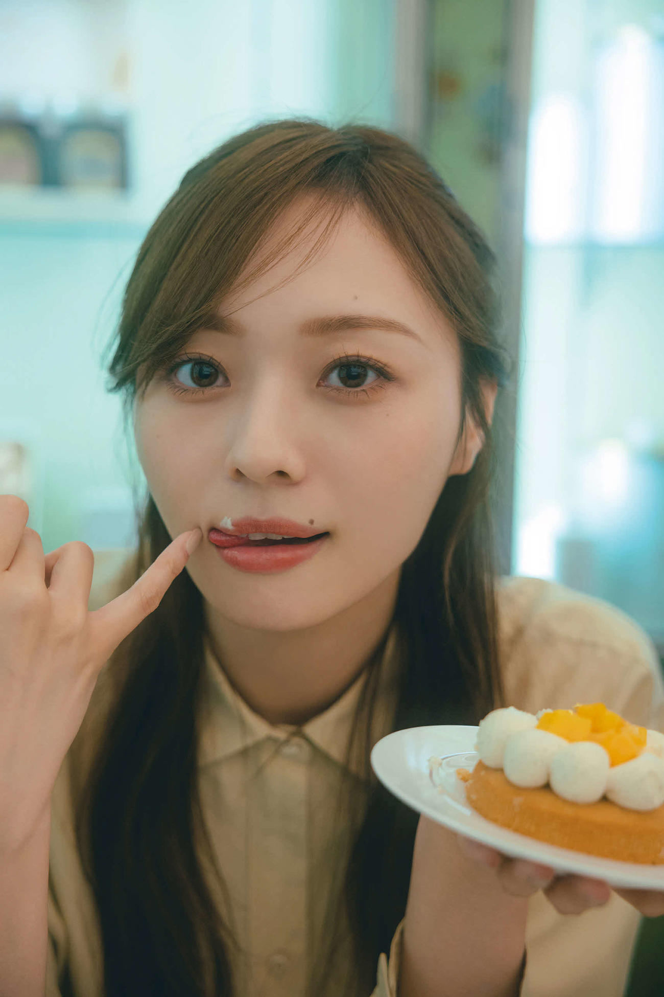 梅澤美波セカンド写真集の公開カット（東京祐氏撮影）