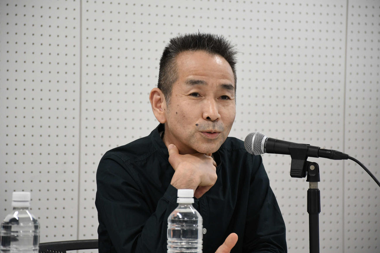 「流々転々KOBE 1942－1946」の取材会に出席した小野寺修二氏（撮影・阪口孝志）
