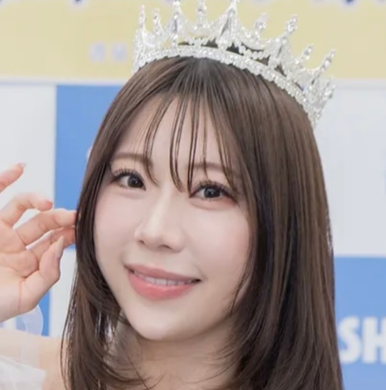鈴木ふみ奈のインスタグラムから
