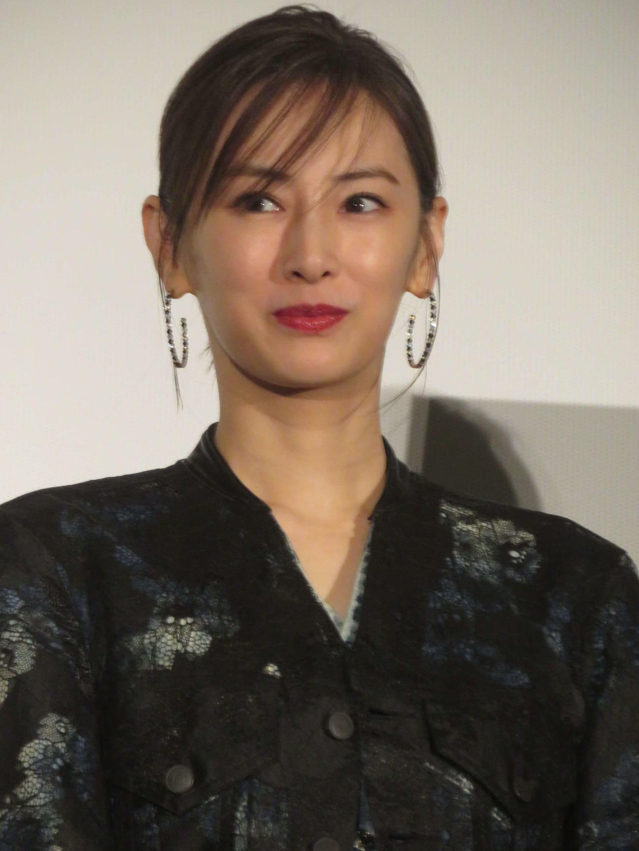 映画「ナイトフラワー」公開御礼舞台あいさつに出席した北川景子（撮影・川田和博）