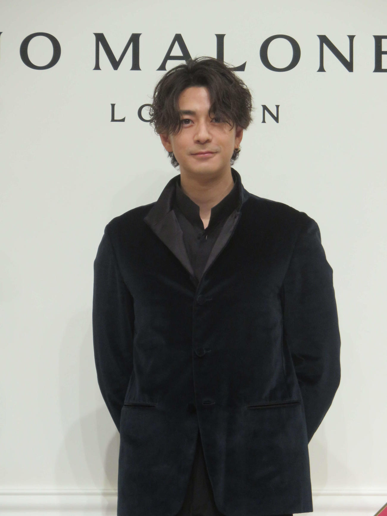 「ジョー　マローン　ロンドン」の「“Fun and Games”　Pop－Up Event」フォトコールに出席した三浦翔平