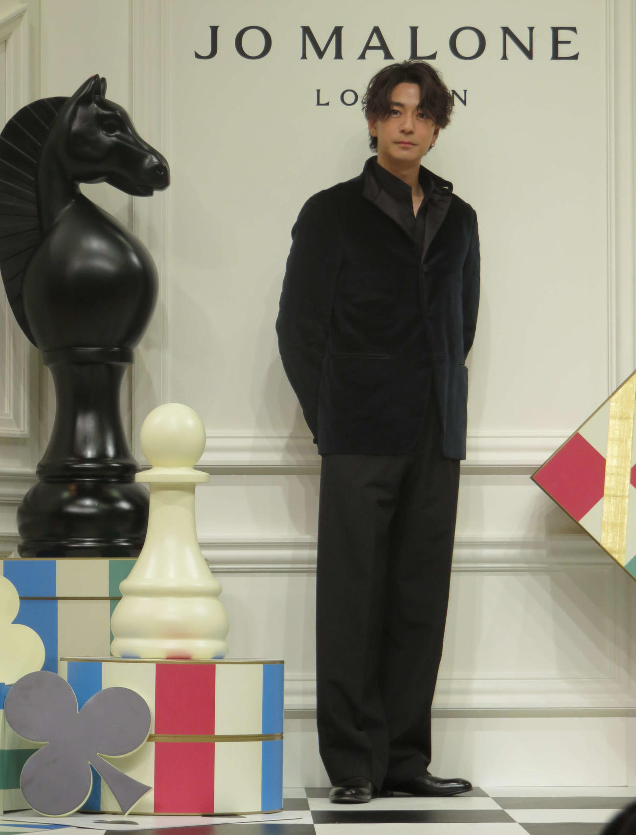 「ジョー　マローン　ロンドン」の「“Fun and Games”　Pop－Up Event」フォトコールに出席した三浦翔平