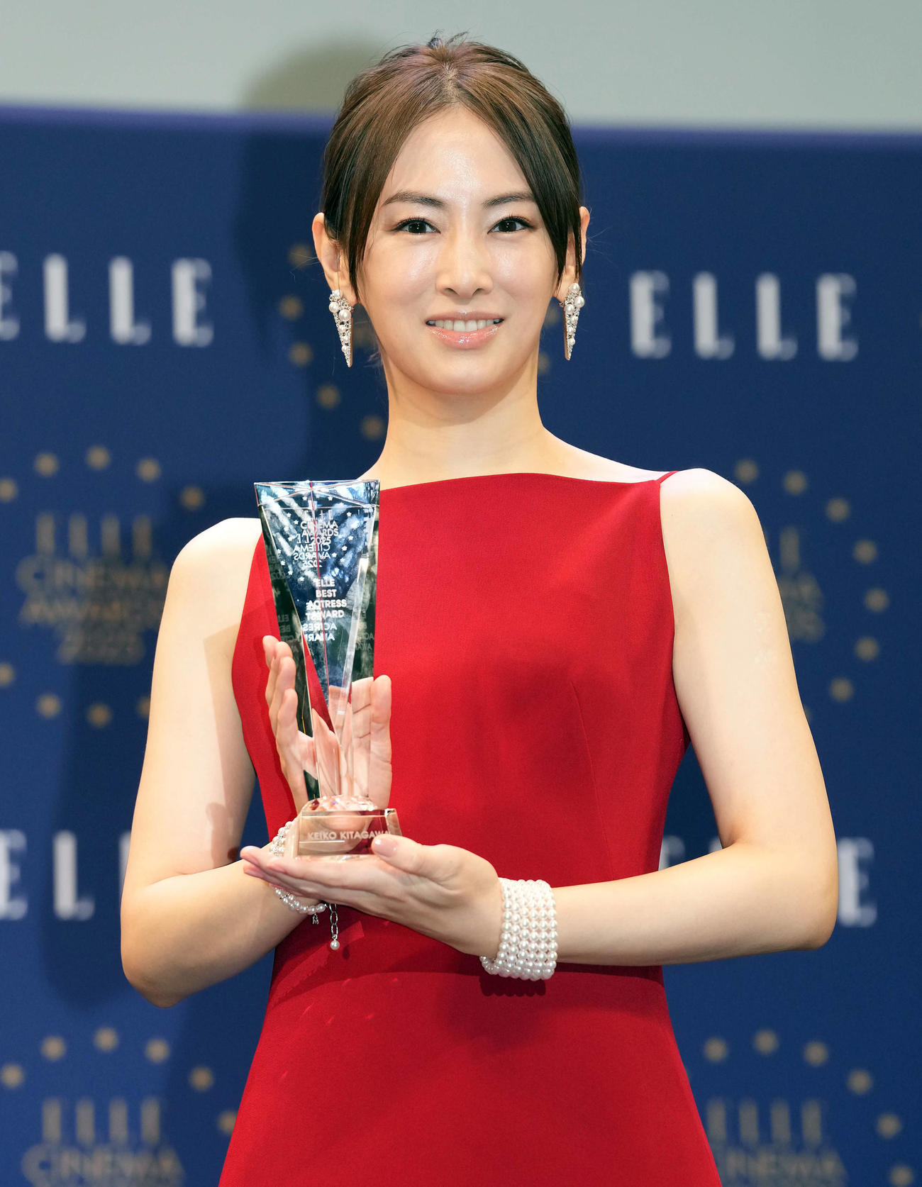 「エル　ベストアクトレス賞」を受賞した北川景子（撮影・たえ見朱実）