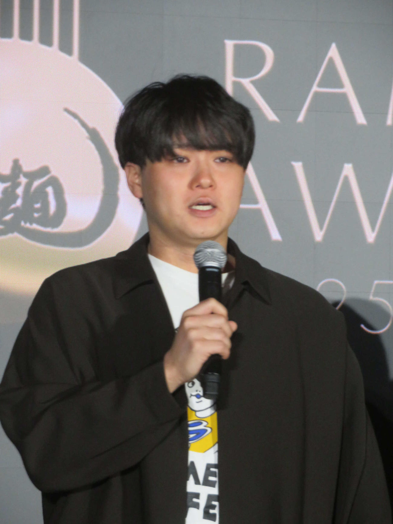 「Takumen Ramen Awards 2025」授賞式に出席したラーメンユーチューバーSUSURU（撮影・川田和博）