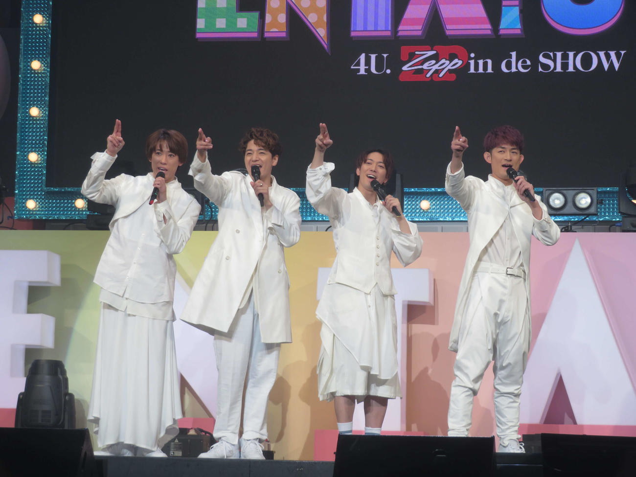 取材会に登壇したふぉ～ゆ～の、左から越岡裕貴、福田悠太、辰巳雄大、松崎祐介